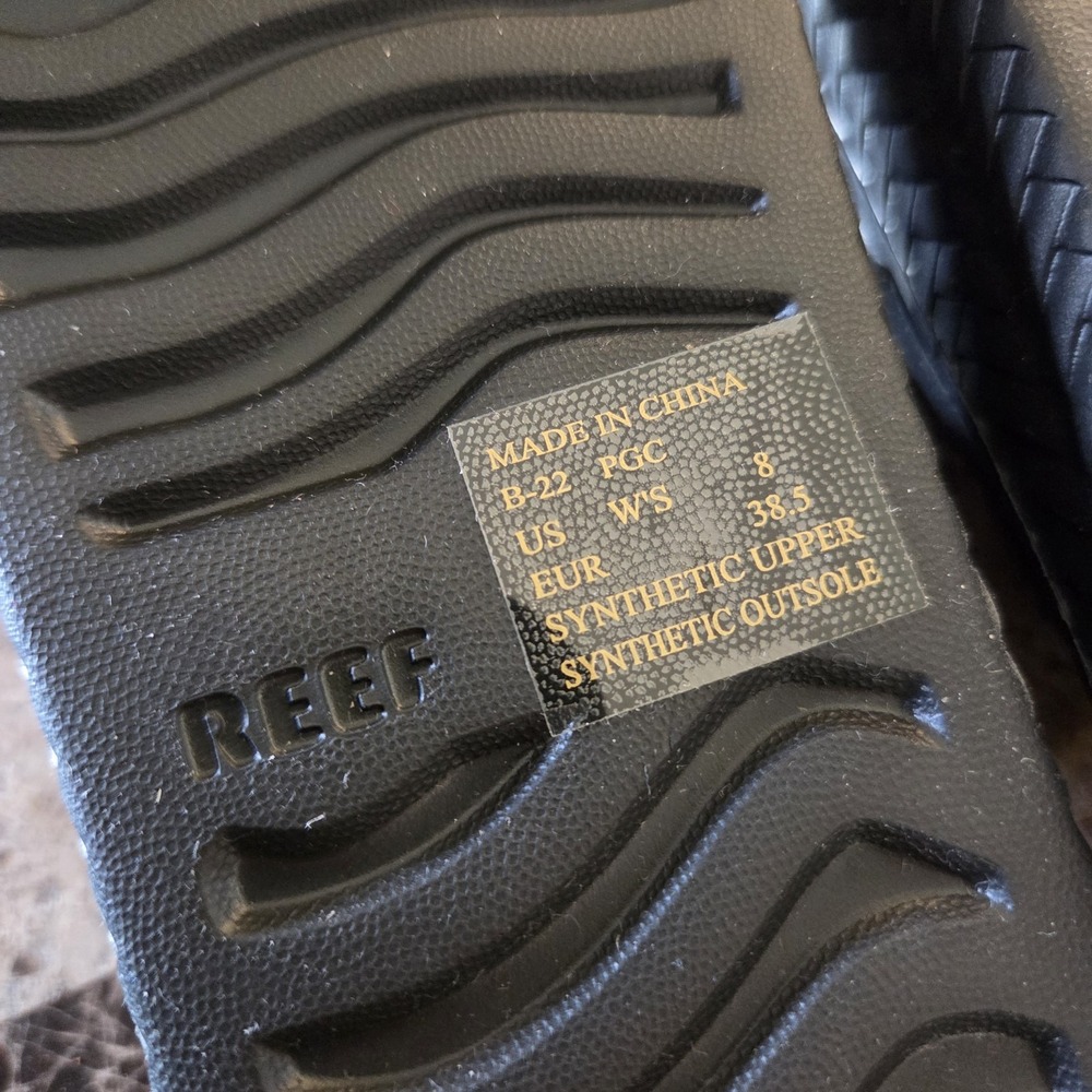 Reef Women's Water Court Thong Flip Flop Sandals black Size 8 beach vacation - Picture 13 of 13